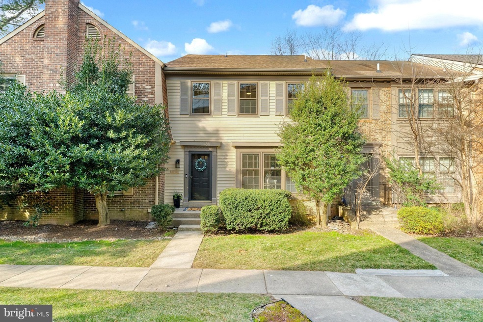 2715 Shawn Leigh Dr, Vienna, VA 22181 - photo 1