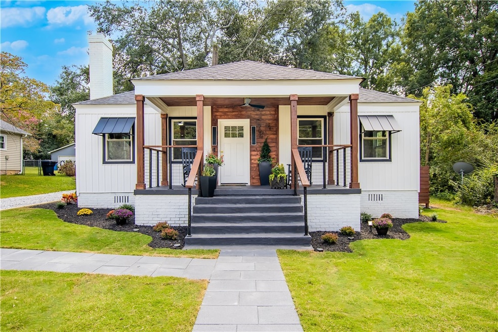 207 Mayfield Dr, Anderson, SC 29625 - photo 1