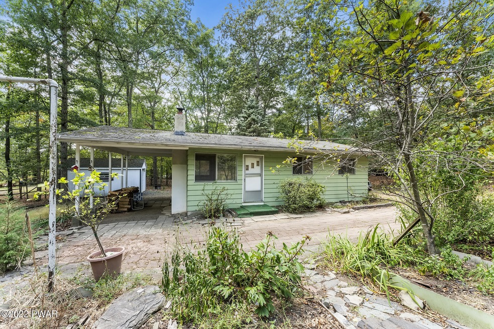 157 Kayla Dr, Bushkill, PA 18324 - photo 1