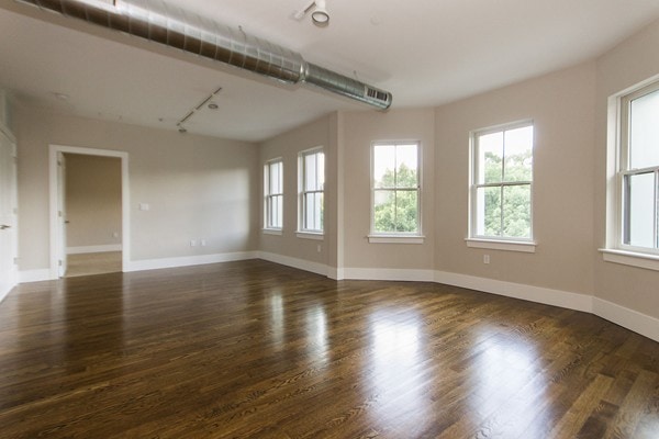 10 St George St unit 202, Boston, MA 02118 - photo 1