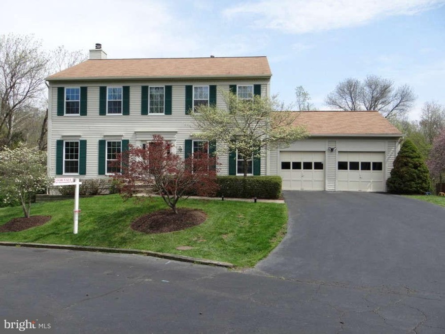 1568 Kingstream Cir, Herndon, VA 20170 - photo 1