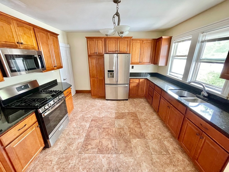 175 Cornell St unit 2, Boston, MA 02131 - photo 1