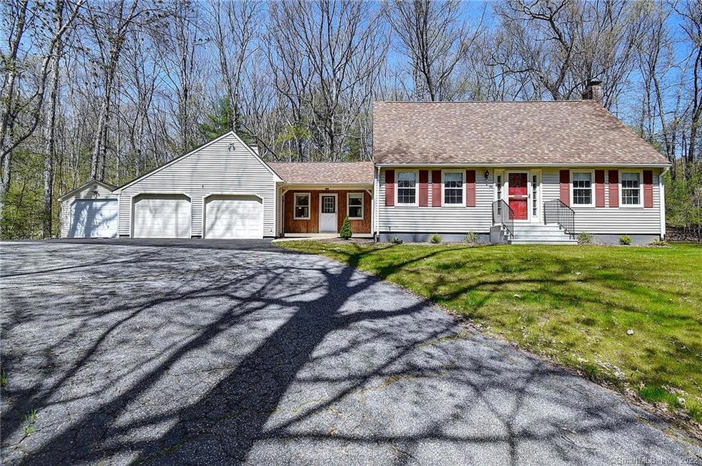 Welcome to 92 Fox Ridge Lane. This beautiful cape 