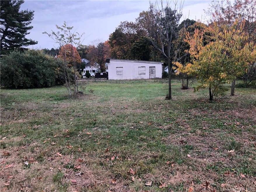 611 Middletown Ave, East Haven, CT 06513 - photo 1