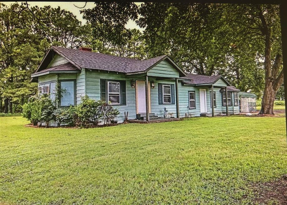 3315 S Division St, Blytheville, AR 72315 - photo 1