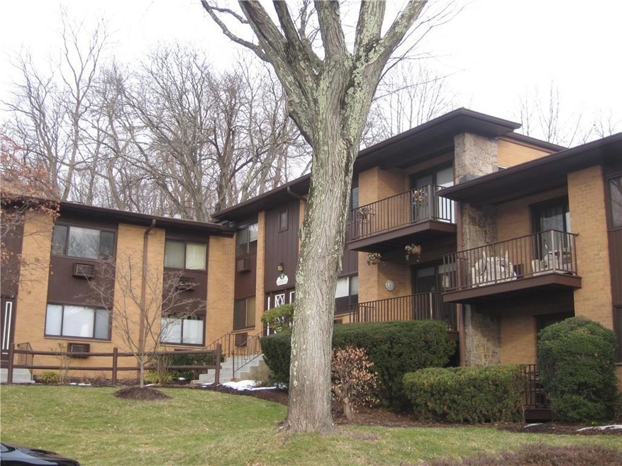 4 W Lawrence Park Dr unit 6, Piermont, NY 10968 - photo 1