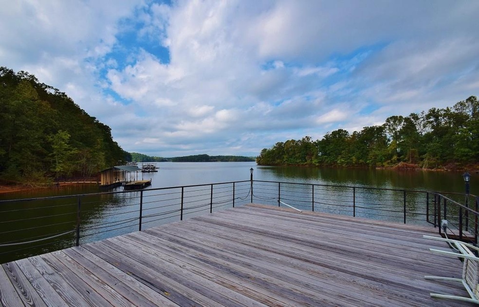 3194 Deepwater Dr, Gainesville, GA 30506 - photo 1