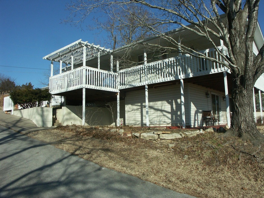 9 Sasparilla Ln, Kimberling City, MO 65686 - photo 1