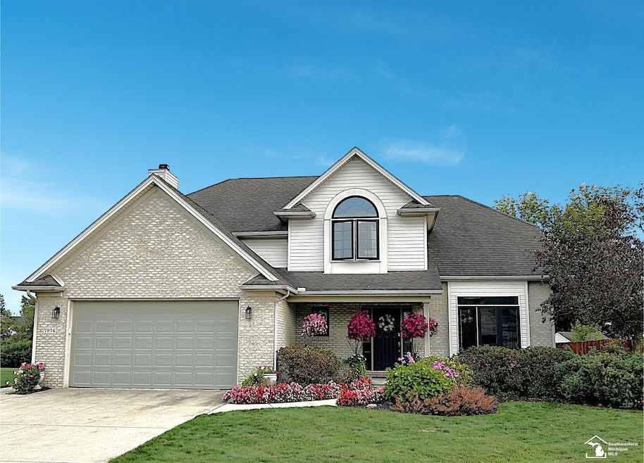 Under Contract $444,000