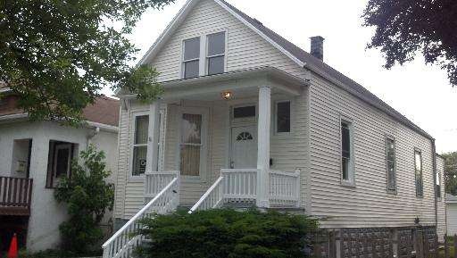 unlisted-address, Berwyn, IL 60402 - photo 1