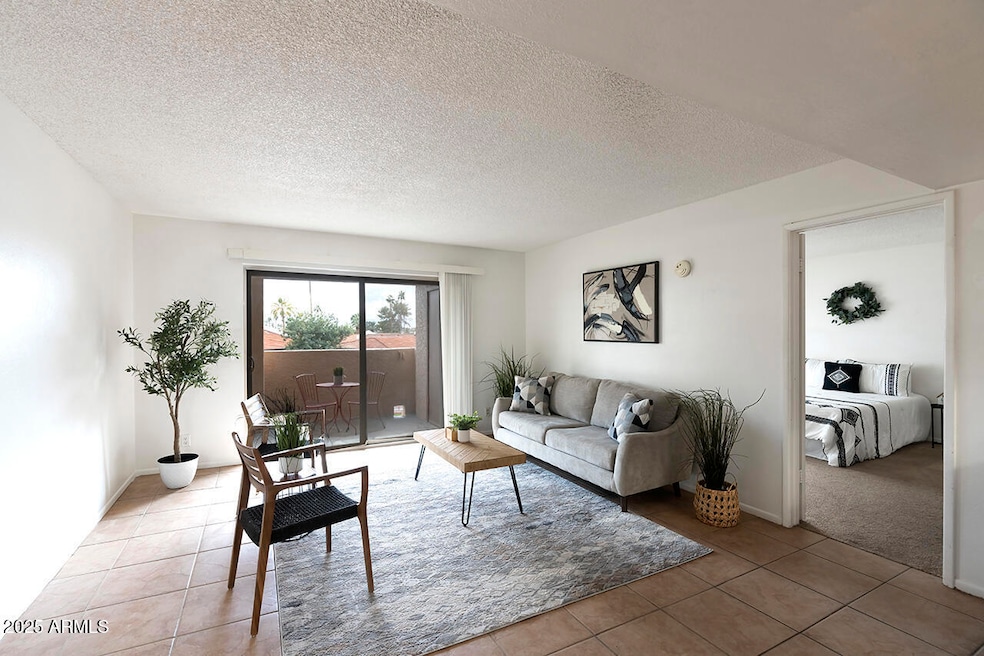 540 N May unit 3074D, Mesa, AZ 85201 - photo 1