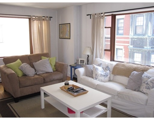 1 Noyes Place unit 5, Boston, MA 02113 - photo 1