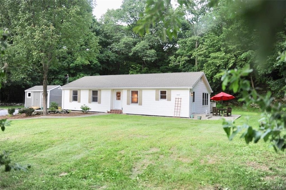 242 Schultz Hill Rd, Staatsburg, NY 12580 - photo 1