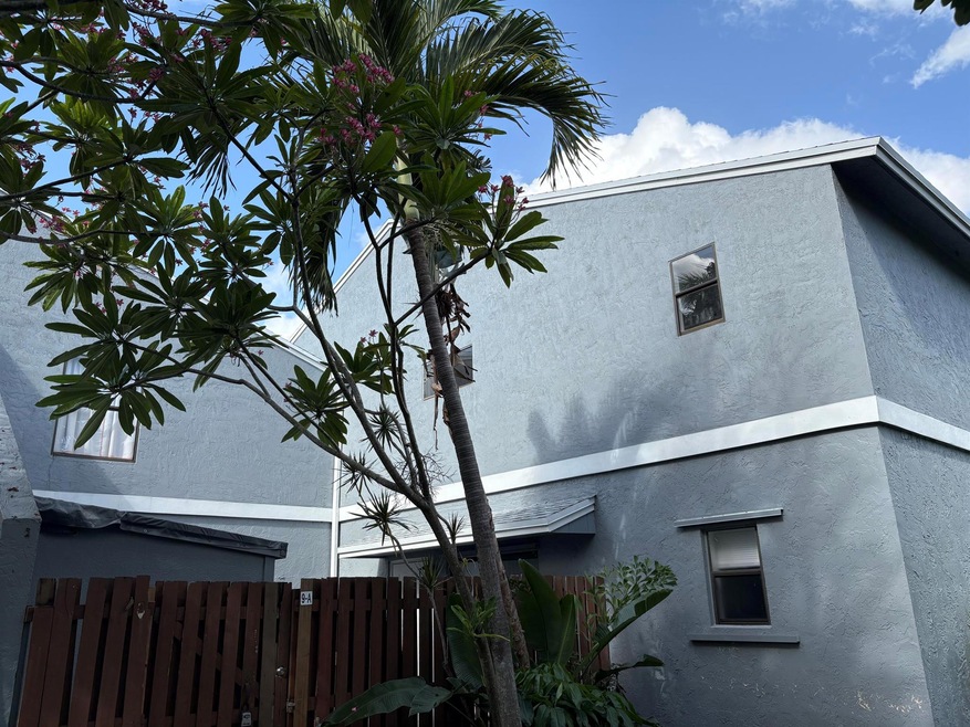 9 Crossings Cir unit A, Boynton Beach, FL 33435 - photo 1