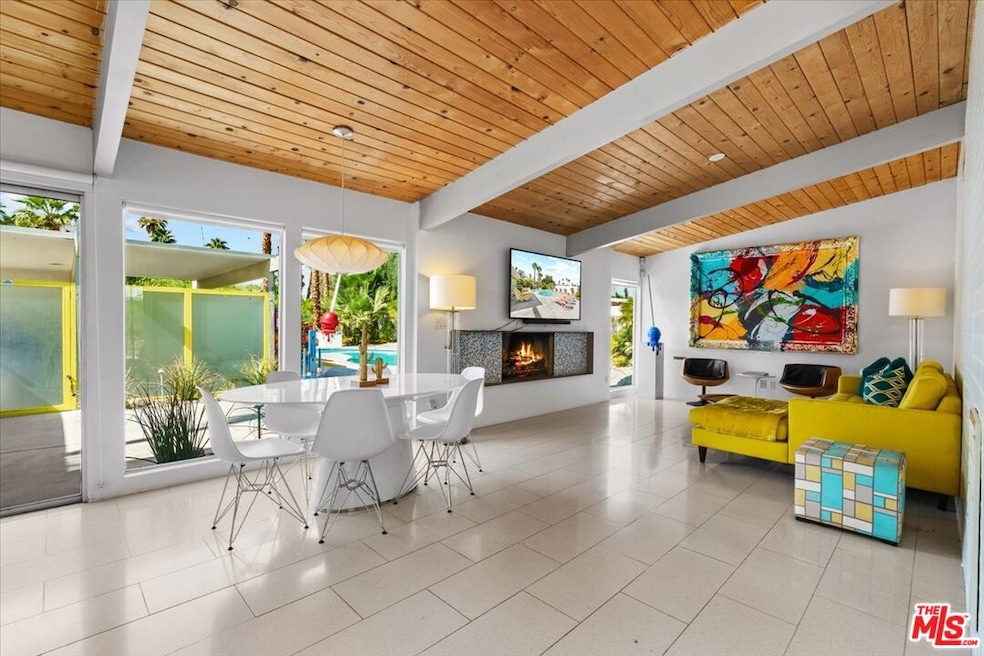 888 E Janet Cir, Palm Springs, CA 92262 - photo 1