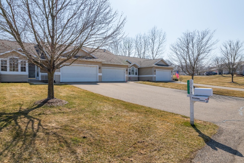 1711 Linden Tr-1