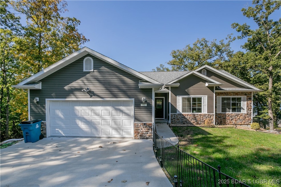 Under Contract $595,000