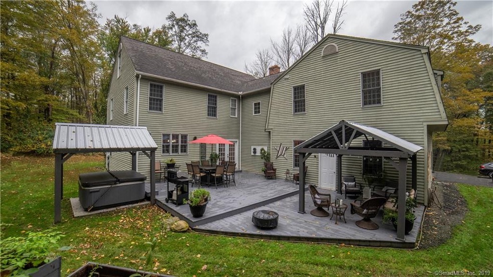 147 Hoop Pole Hill Rd, Woodbury, CT 06798 - photo 1