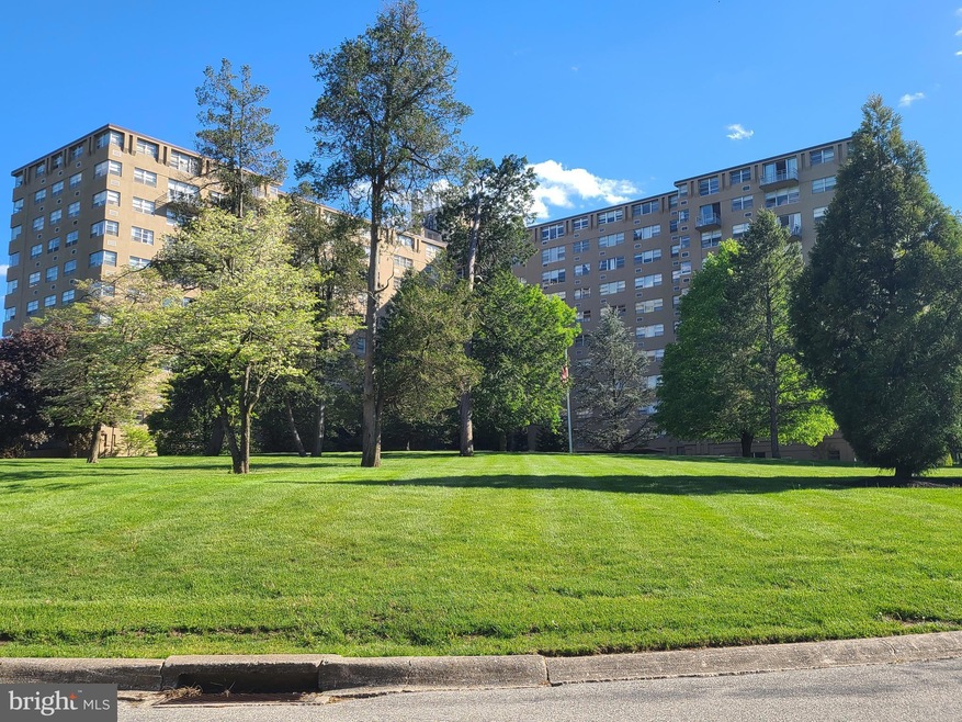 Radnor House unit 1019, Bryn Mawr, PA 19010 - photo 1