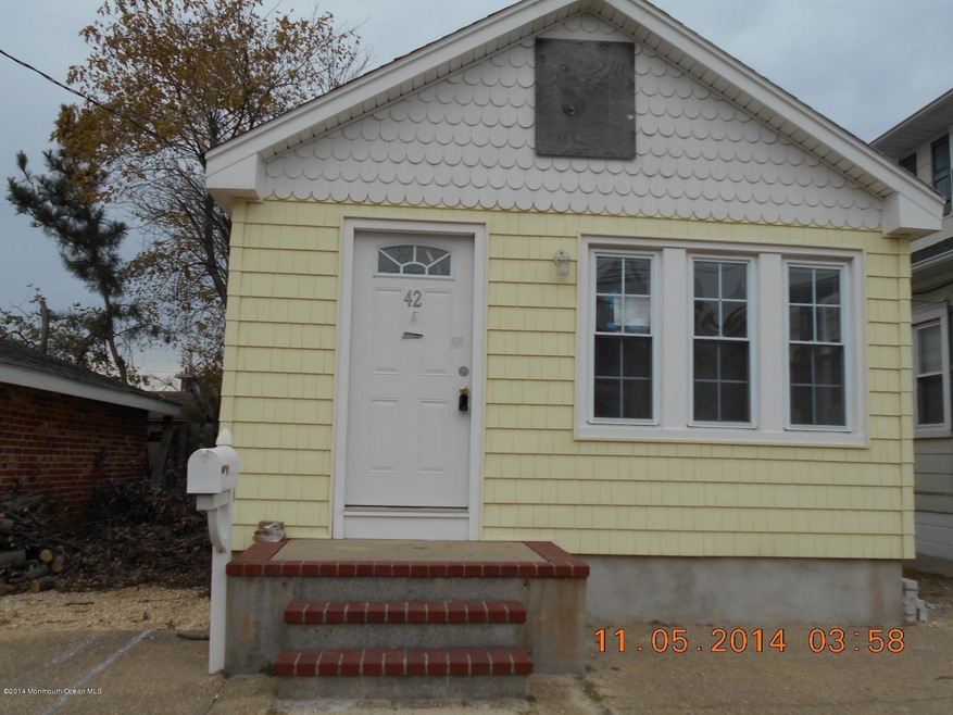 42 Farragut Ave, Seaside Park, NJ 08752 - photo 1