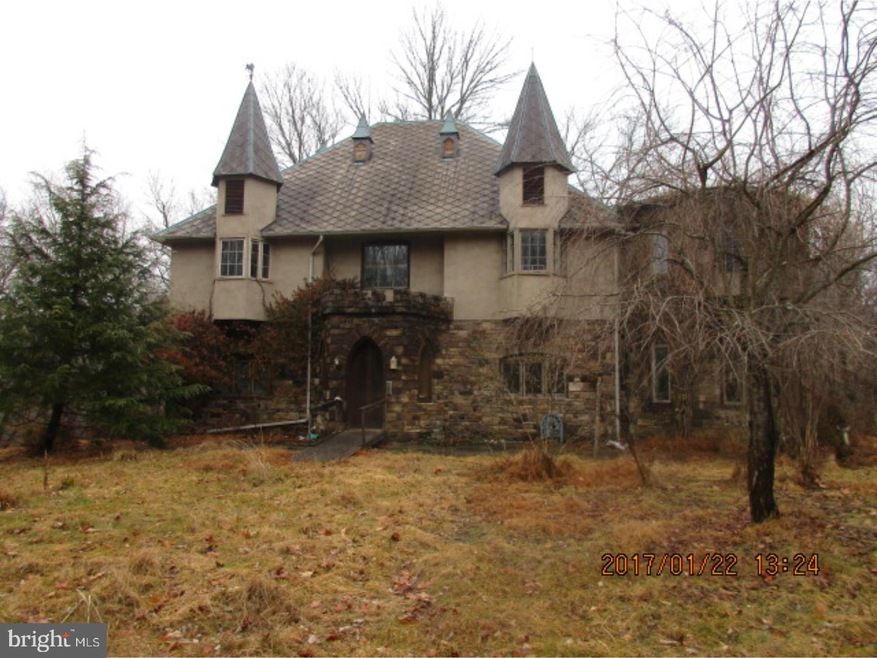 6189 Covered Bridge Rd, Pipersville, PA 18947 - photo 1