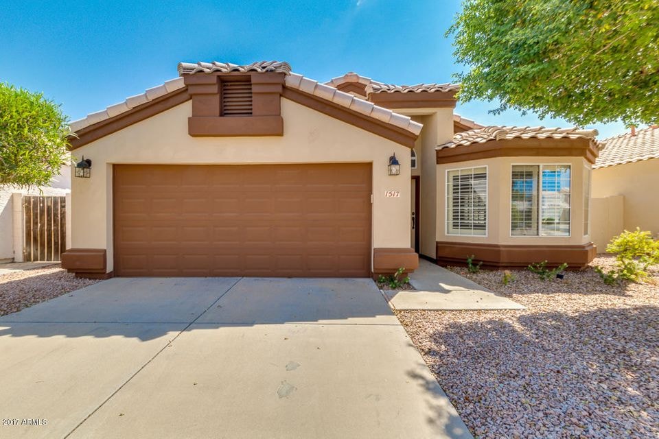 1517 W Shellfish Dr, Gilbert, AZ 85233 - photo 1