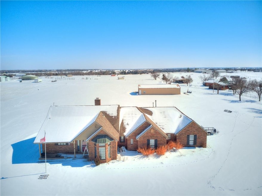 24590 N May Ave, Edmond, OK 73025 - photo 1