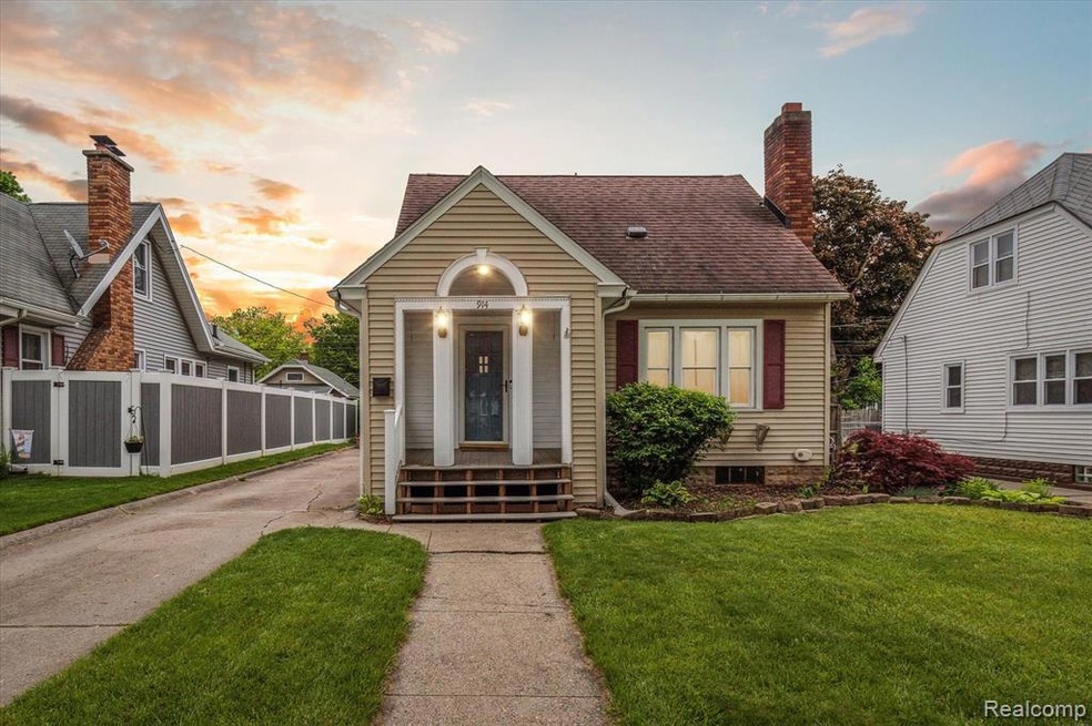 Sold $170,000 • Co-Listing Agent