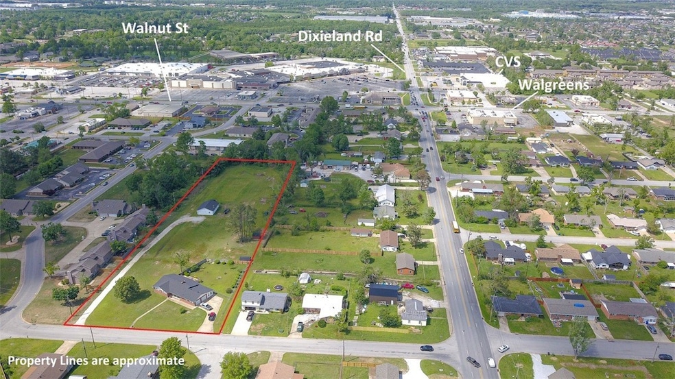 1807 W Cypress St, Rogers, AR 72758 - photo 1