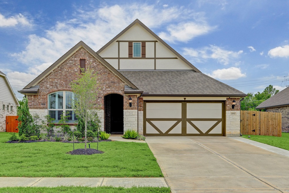 4990 Millican Dr, Pearland, TX 77584 - photo 1