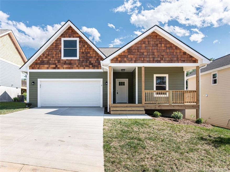 9 Woodbridge Park Dr unit 3, Asheville, NC 28803 - photo 1