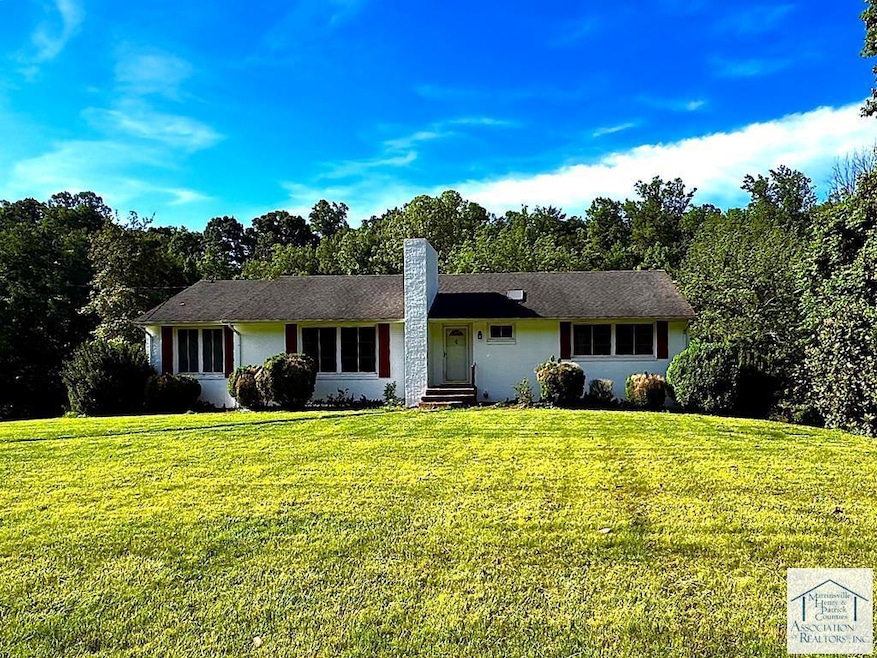 For Sale $419,900 • Co-Listing Agent