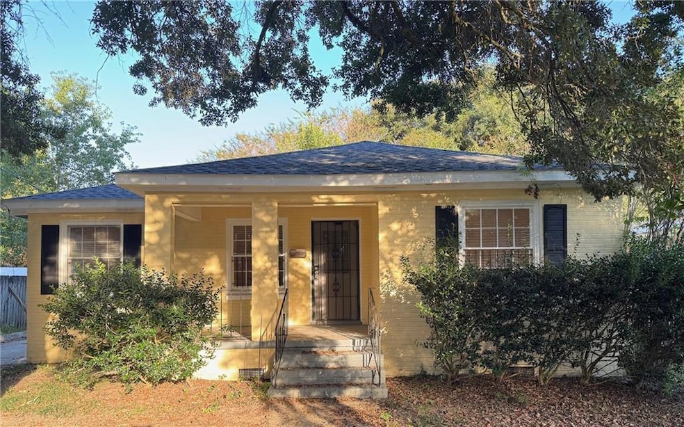 For Rent $1,200/month