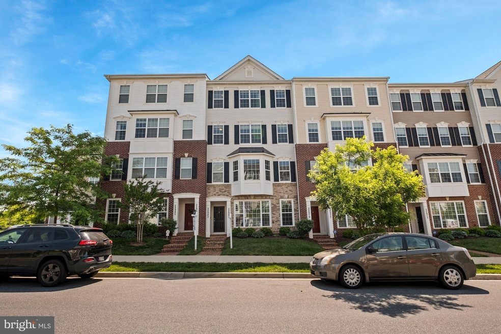 22983 Newcut Rd unit 1702, Clarksburg, MD 20871 - photo 1