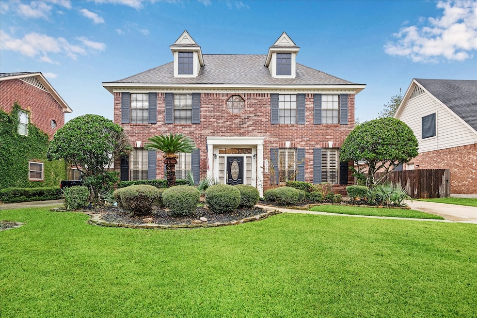 3627 Red Oak Branch Ln, Kingwood, TX 77345 - photo 1