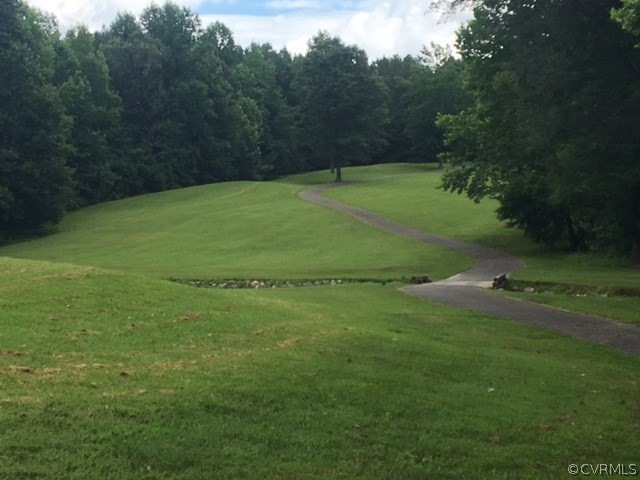 5015 Sand Trap Cir, Louisa, VA 23093 - photo 1