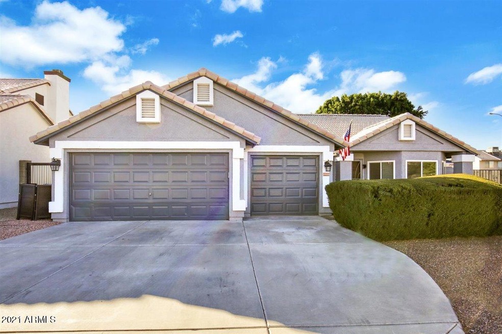 01-7523 McLellan Rd-1