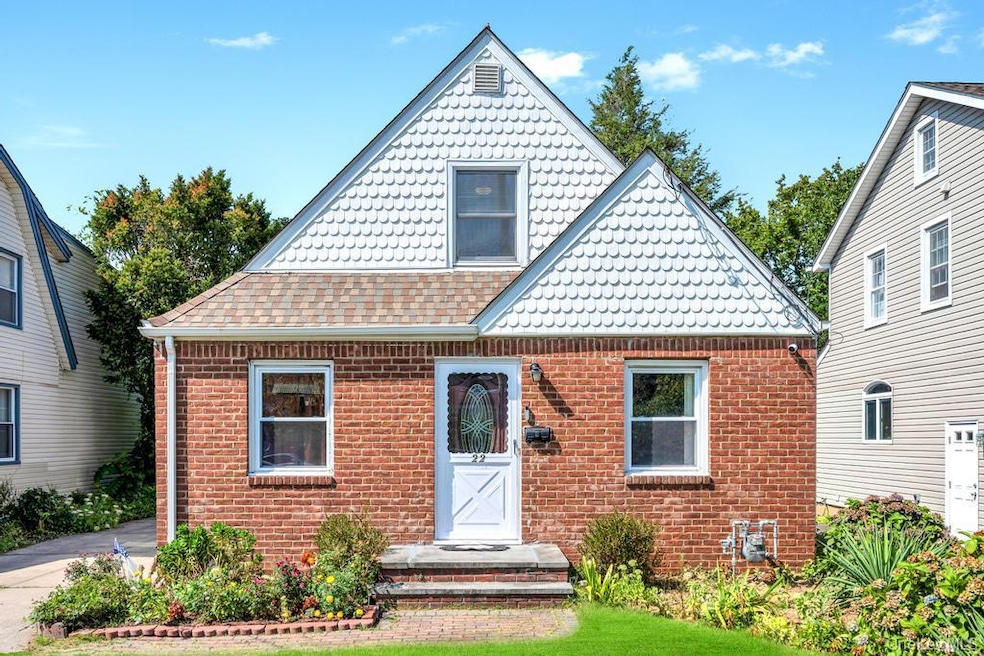 For Sale $699,999 • Co-Listing Agent