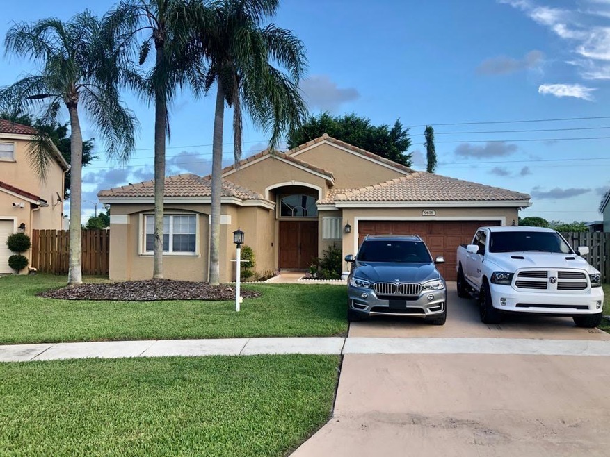 9616 Tavernier Dr, Boca Raton, FL 33496 - photo 1