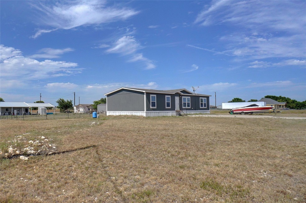 145 Nash Ln, Decatur, TX 76234 - photo 1