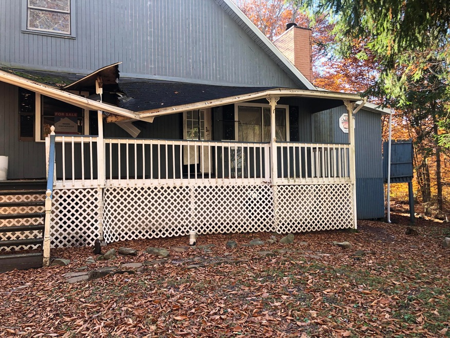 1409 Mandy Ln, Tobyhanna, PA 18466 - photo 1