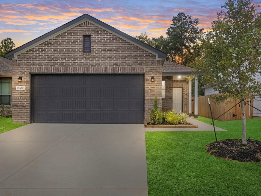 16980 Needlepoint Dr, Conroe, TX 77302 - photo 1