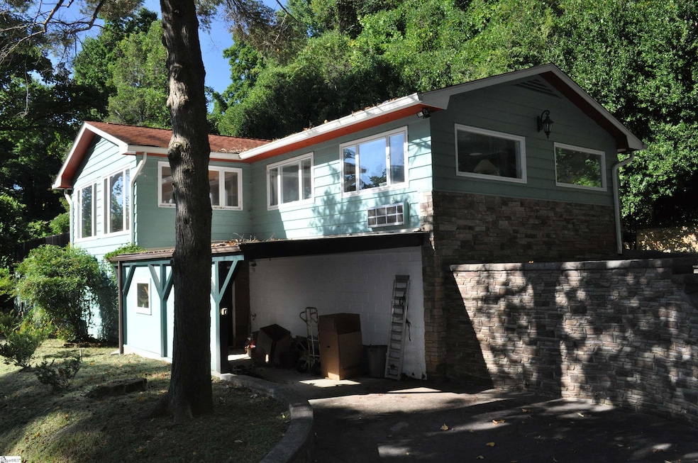 Under Contract $369,900