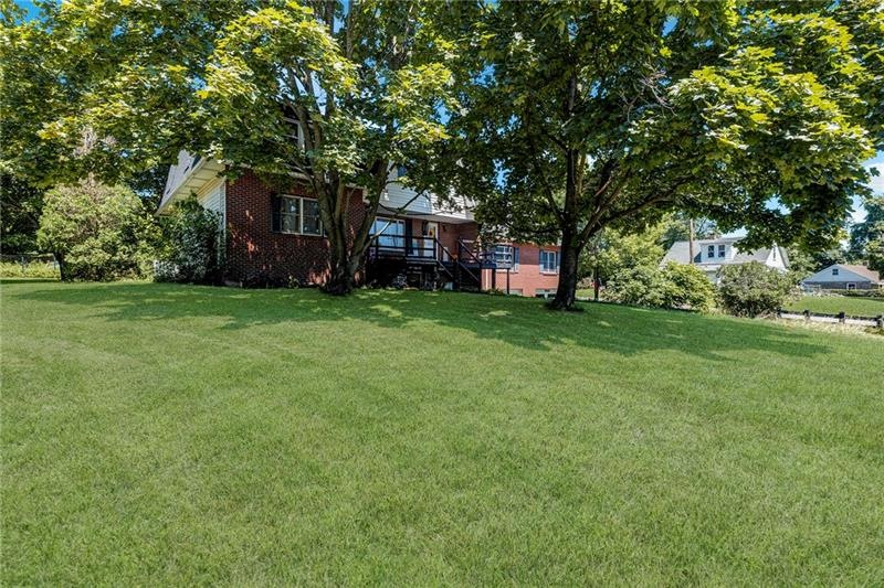 Welcome to 891 Monaca Road, Center Township, Centr