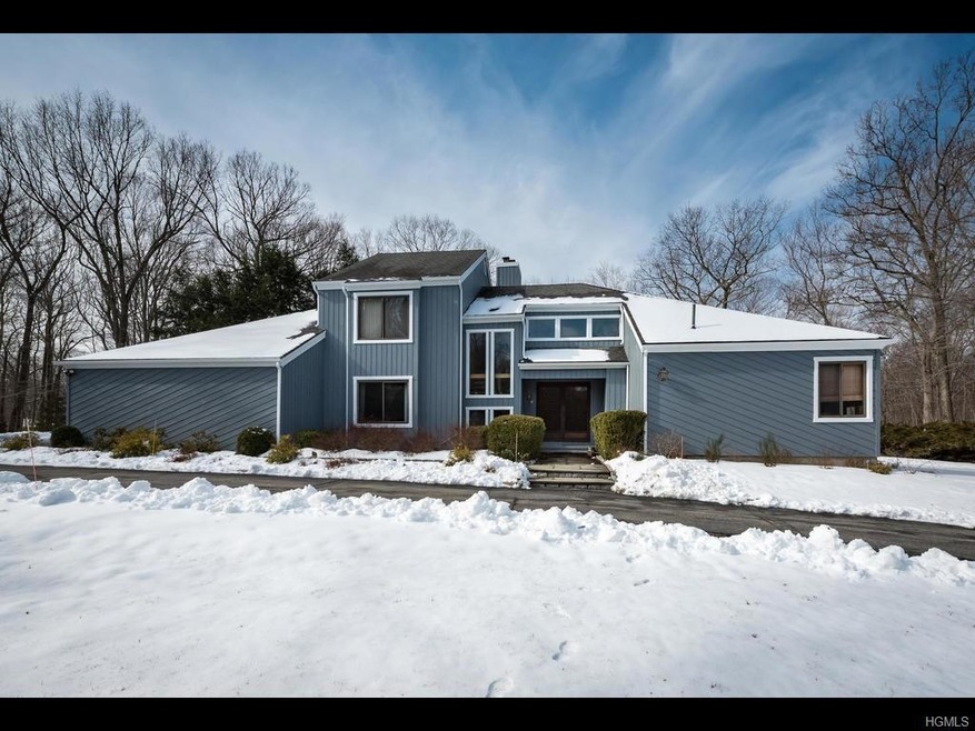 21 Doeview Ln, Pound Ridge, NY 10576 - photo 1