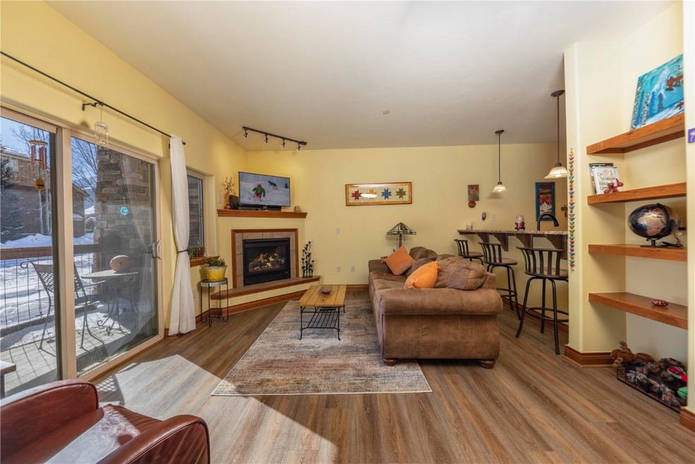 801 Lakepoint Dr unit B15, Frisco, CO 80443 - photo 1