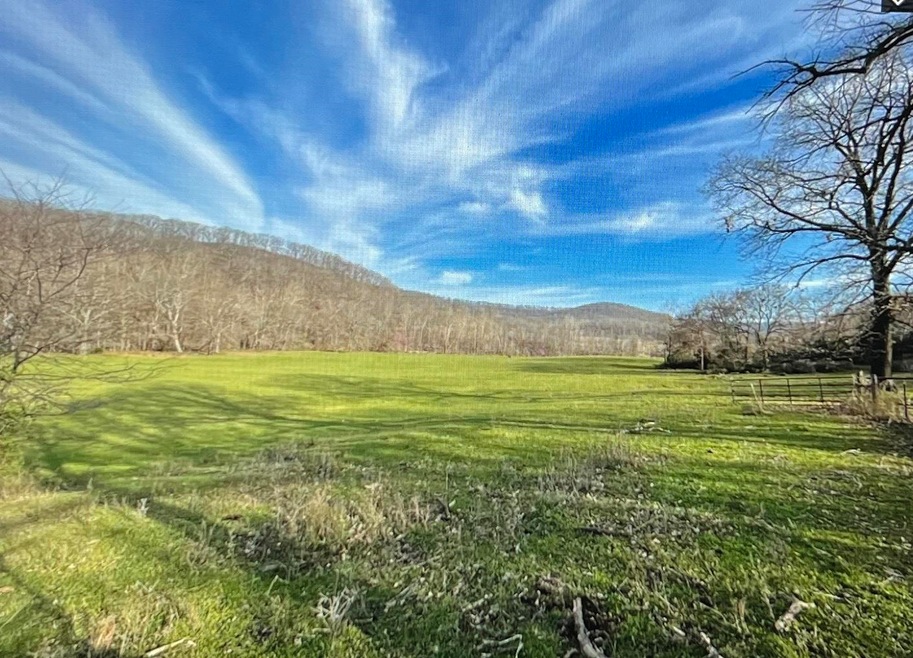 0 Valley unit 24016323, Elkins, AR 72701 - photo 1