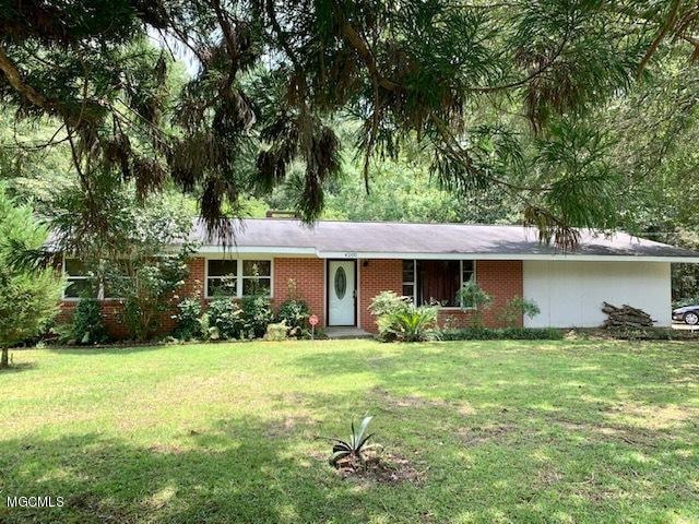 4200 Coventry Dr, Moss Point, MS 39562 - photo 1