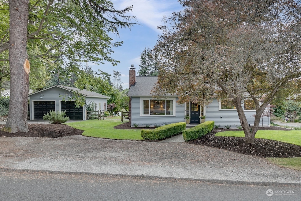 1002 Euclid Ave, Edmonds, WA 98020 - photo 1