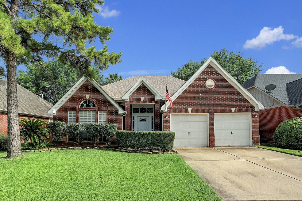 17411 Canyon Knoll Dr, Houston, TX 77095 - photo 1